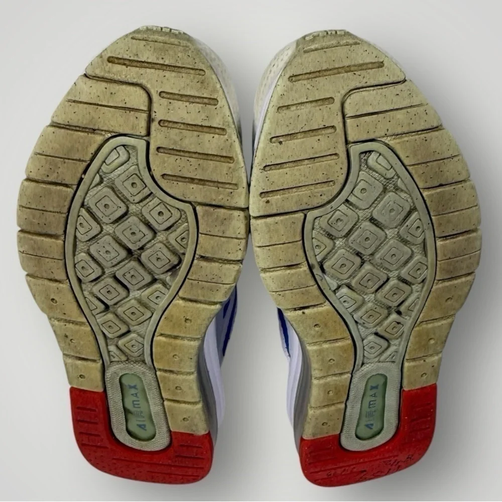 Women’s Nike Air Max Genome size 8.5